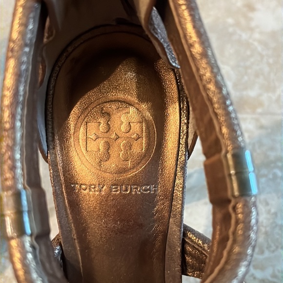 Tory Burch leather Sz 8 metallic bronze gold gladiator high heels pump shoes - Picture 8 of 13